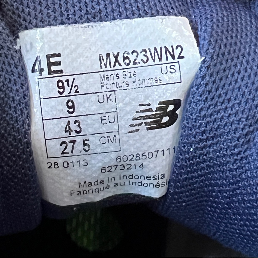 New Balance 623 White and Dark Navy Blue Lace-Up Athletic Sneakers - Picture 2 of 11